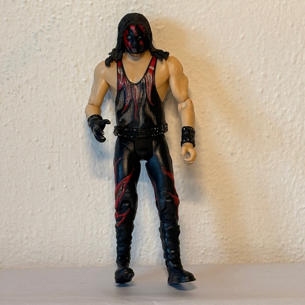 Jakks Pacific WWE Kane Action Figure Unisex 7 Inch Black Red Good Flame Masked